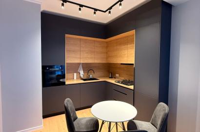 იყიდება ახალი გარემონტებული 2 ოთახიანი ბინა